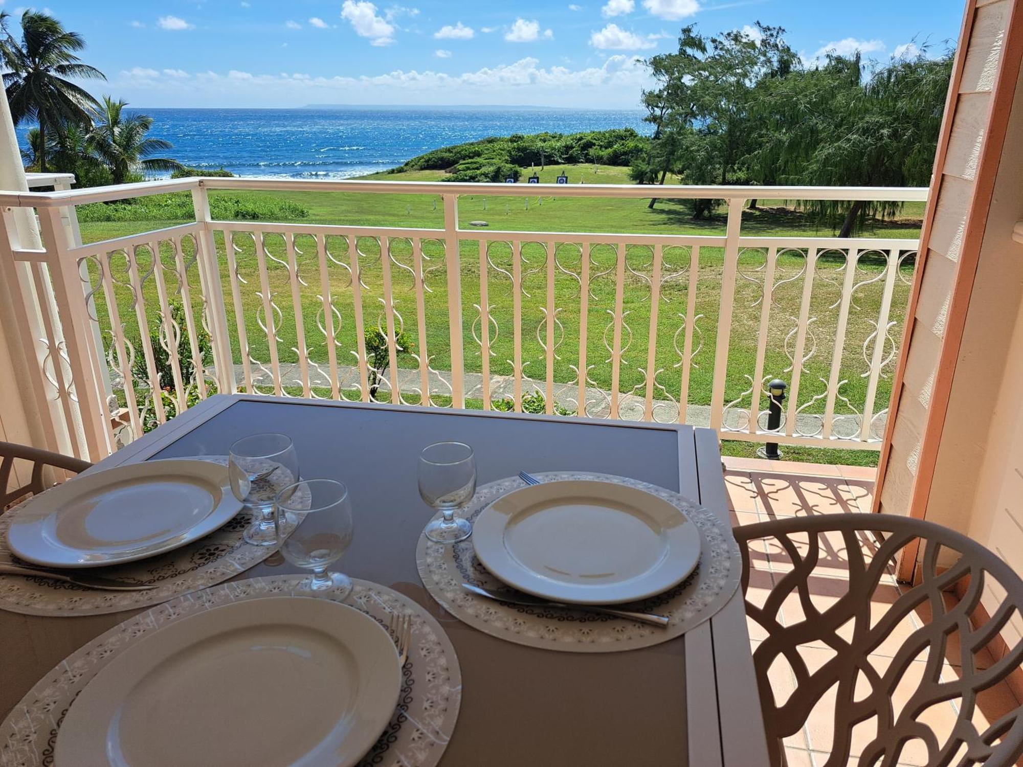 Grand Studio Vue Mer Exceptionnelle, Piscines, Plages. Sainte-Anne  Exterior foto